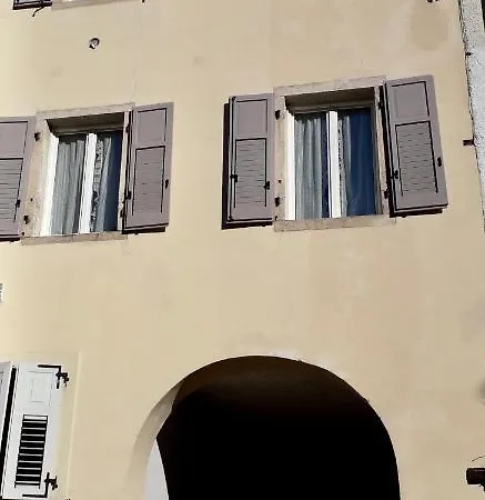Casa Vacanza Revolta Trient Exterior foto